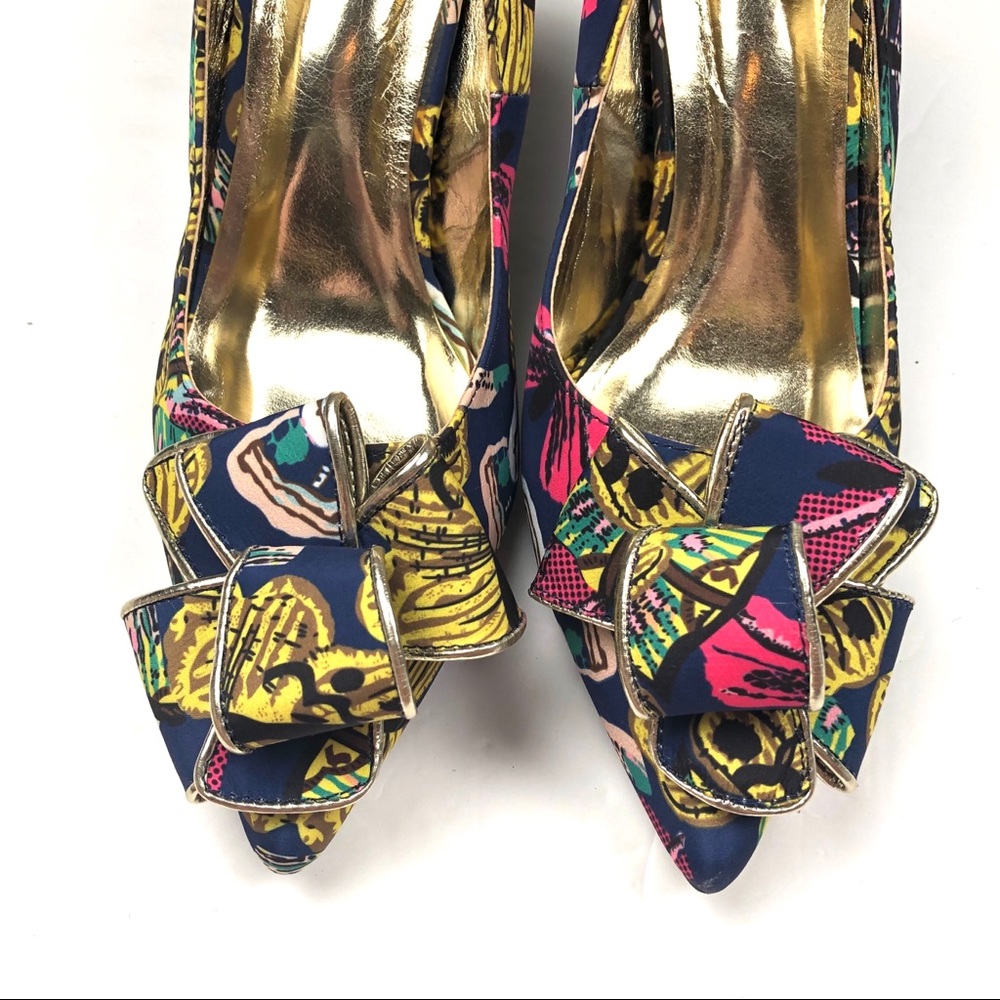 Floral Bow Pointed Toe Heels in Navy Multi - Picture 2 of 7